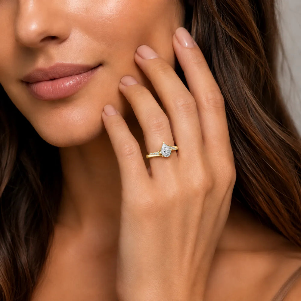 Princess-Cut Diamond Crisscross Ring