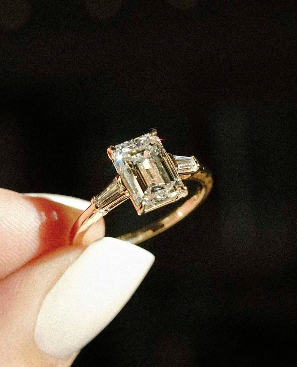 Emerald Cut Labgrown Engagement Ring