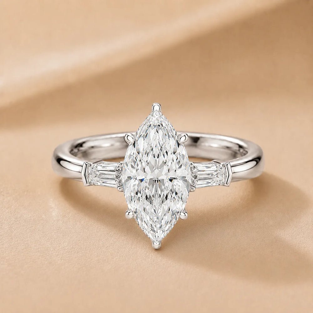 Emerald Elegance Ring with Customize baguette