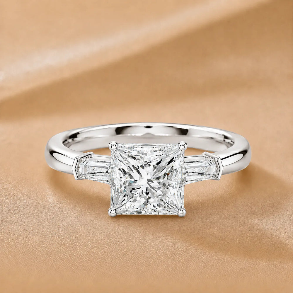Emerald Elegance Ring with Customize baguette