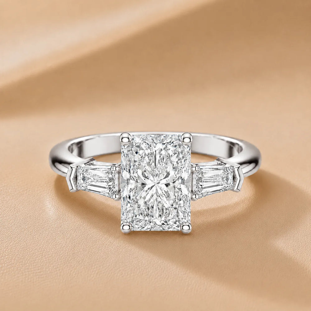 Emerald Elegance Ring with Customize baguette