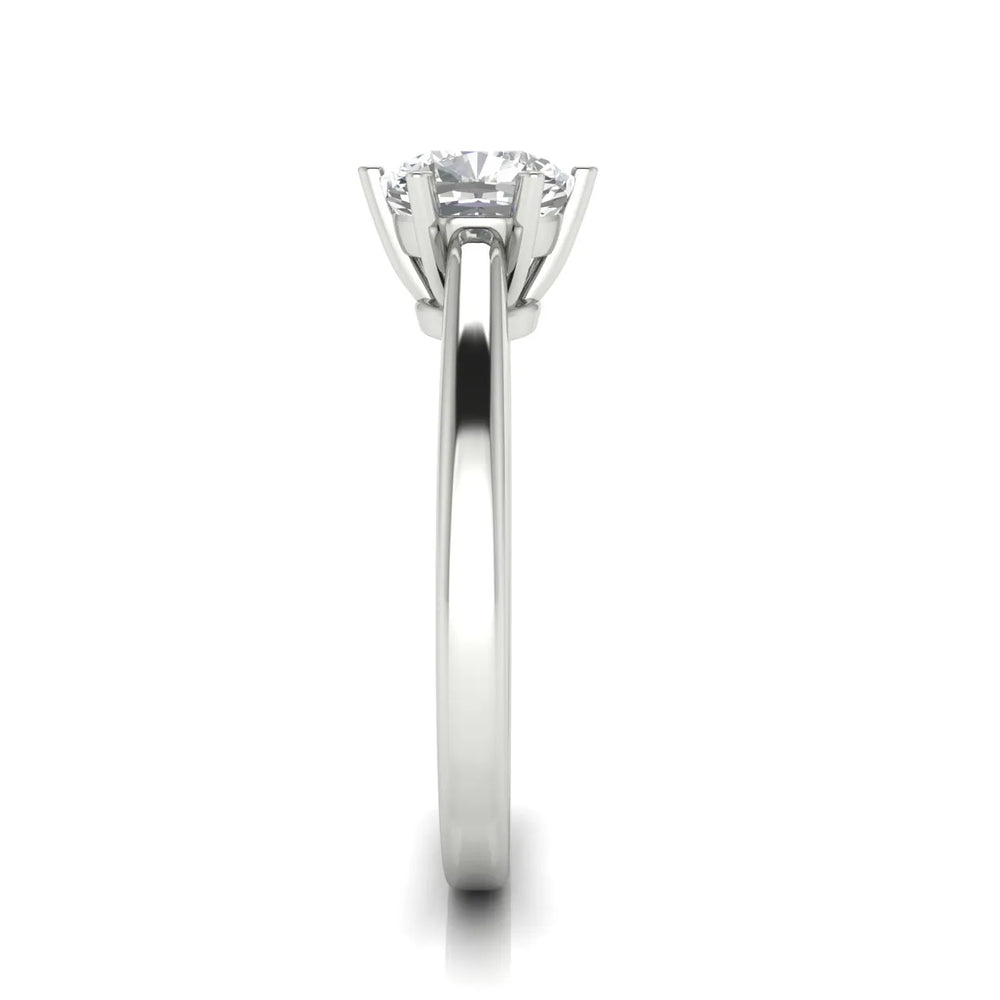 Elegant Solitaire Engagement Ring