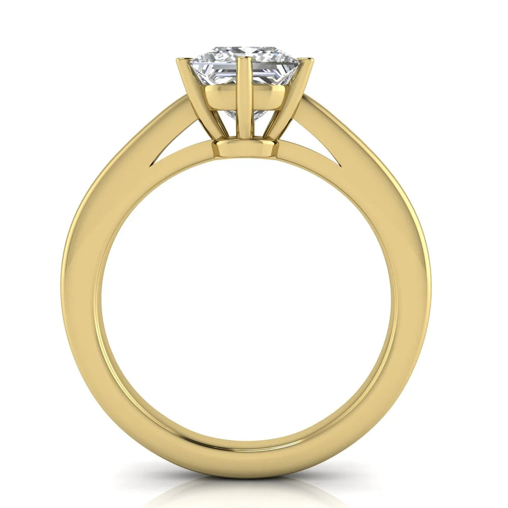 Elegant Solitaire Engagement Ring