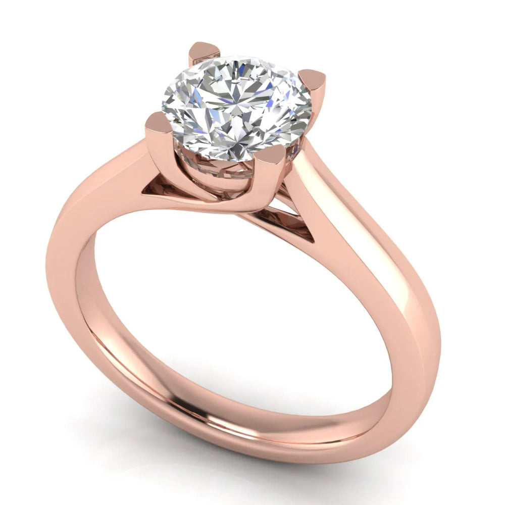 Elegant Solitaire Ring with Classic Four-Prong Setting