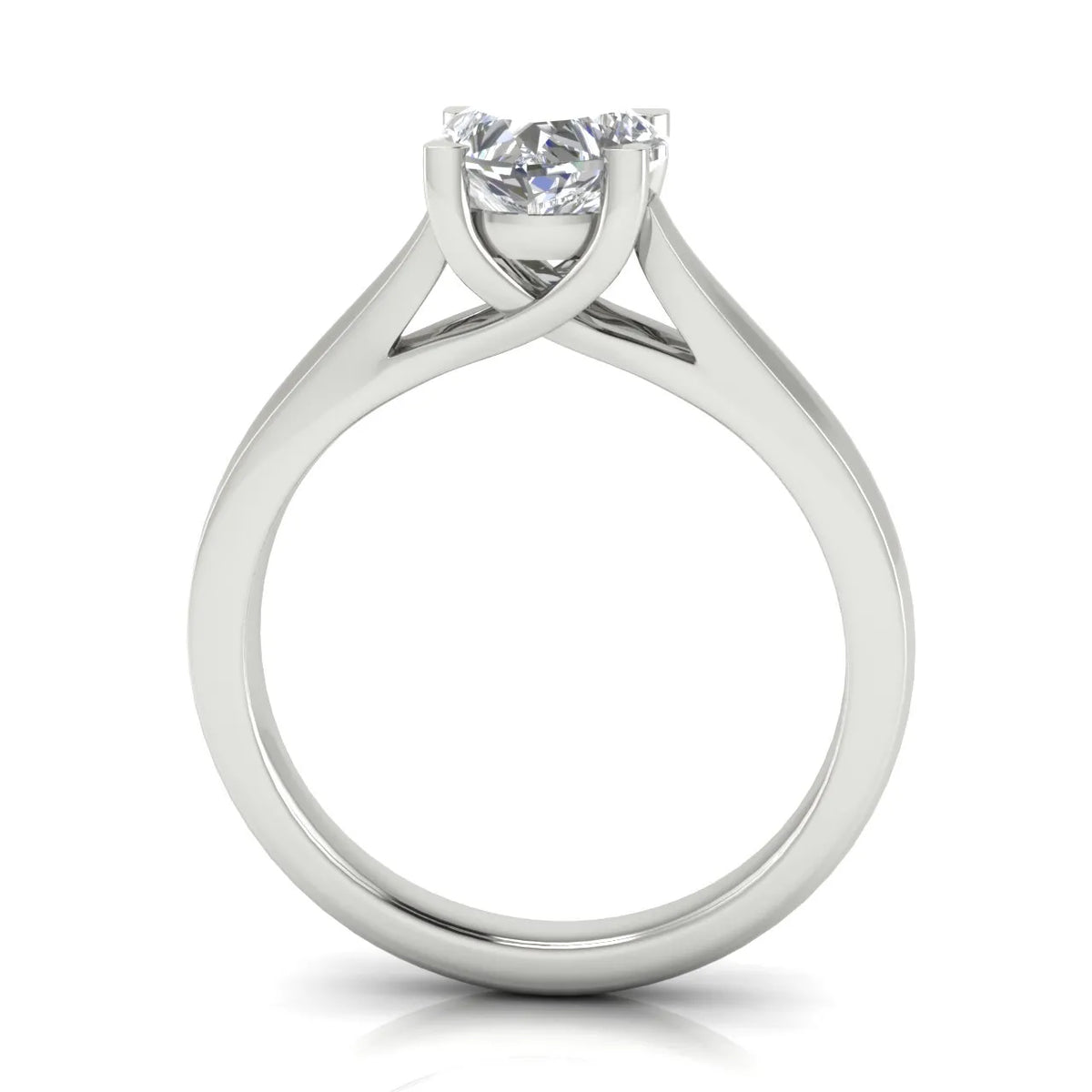 Elegant Solitaire Ring with Classic Four-Prong Setting
