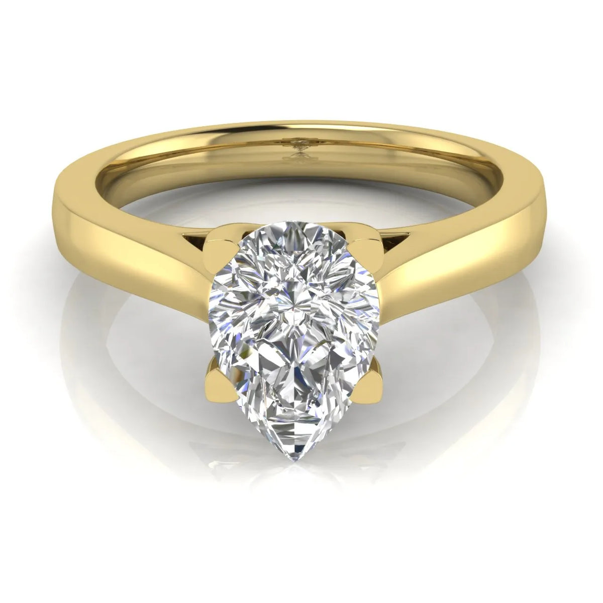 Elegant Solitaire Ring with Classic Four-Prong Setting