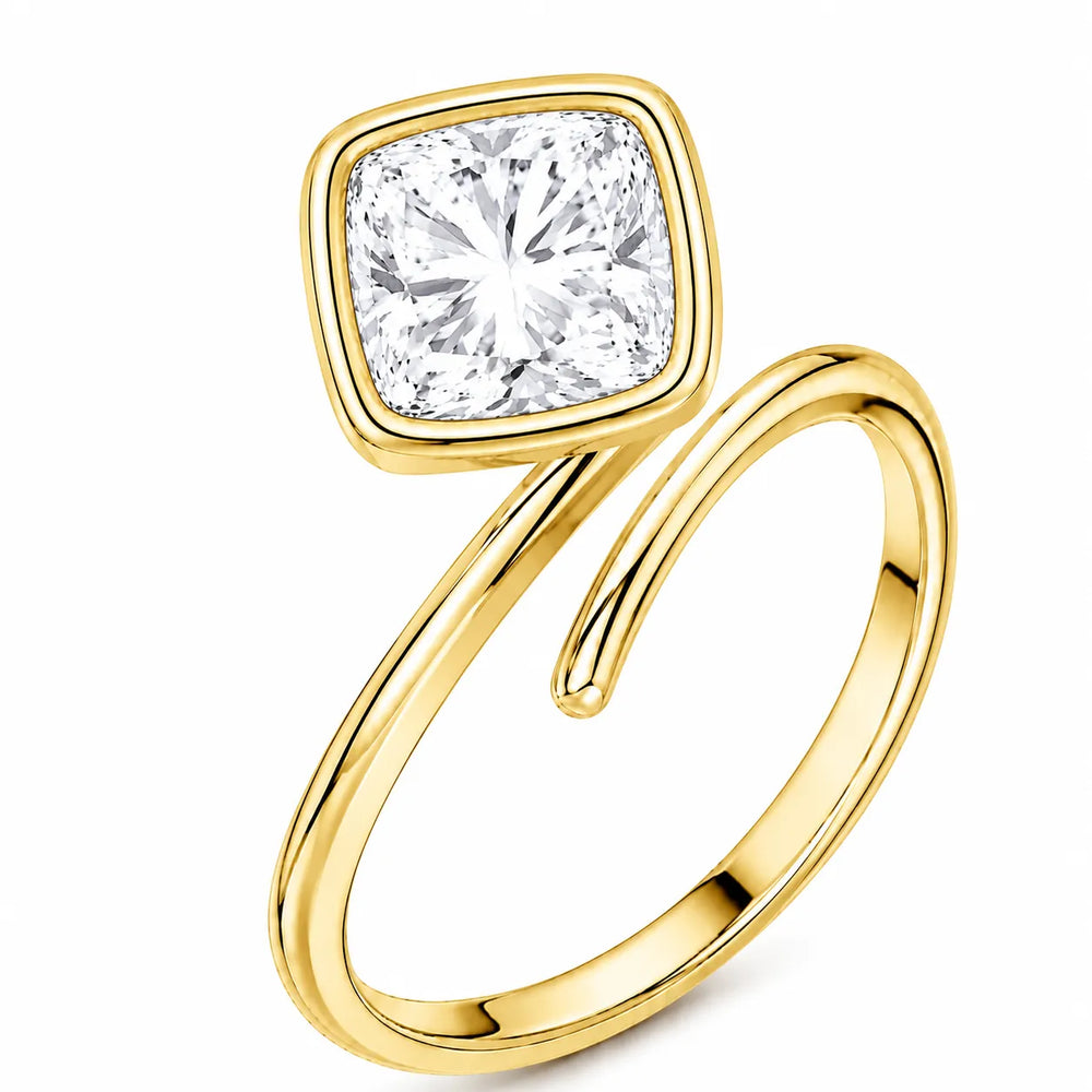 Elegant Pear-Cut Bezel Wrap Diamond Ring