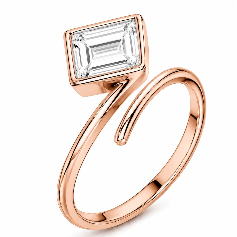 Elegant Pear-Cut Bezel Wrap Diamond Ring