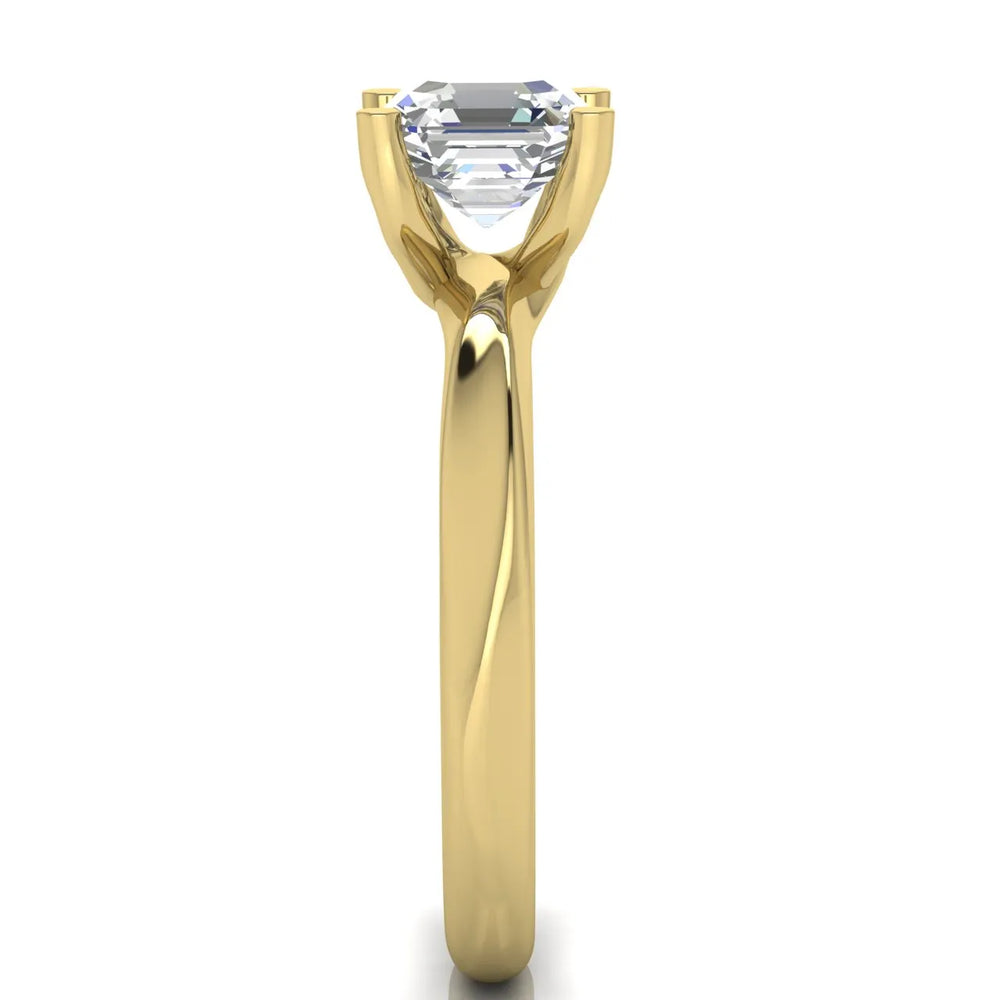 Elegant Solitaire Engagement Ring