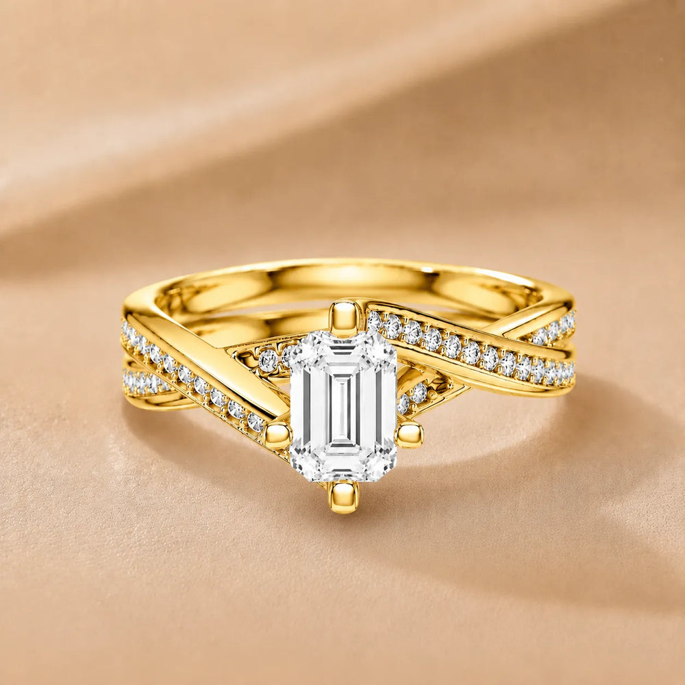 Eternal Embrace Solitaire Ring With Round Diamond