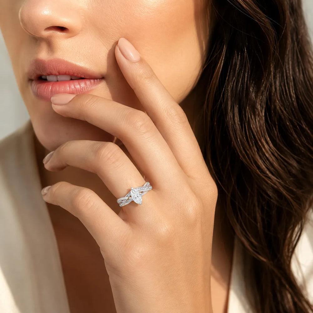 Eternal Embrace Solitaire Ring With Round Diamond