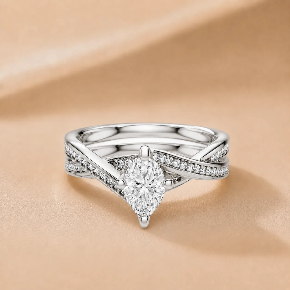 Eternal Embrace Solitaire Ring With Round Diamond