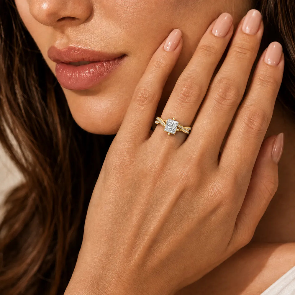 Eternal Embrace Solitaire Ring With Round Diamond