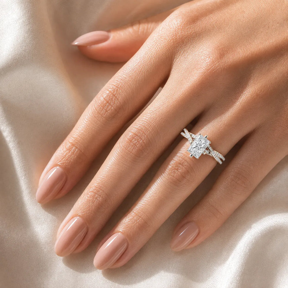Eternal Embrace Solitaire Ring With Round Diamond