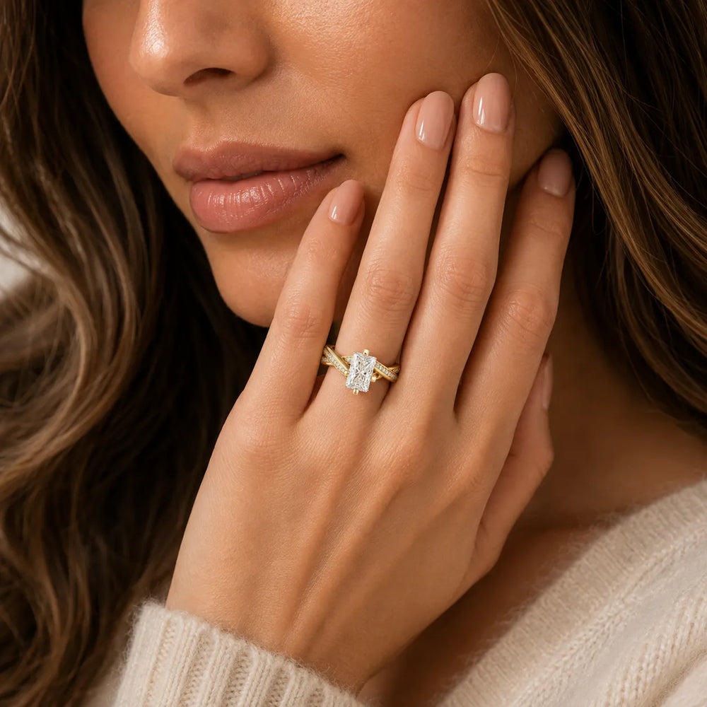 Eternal Embrace Solitaire Ring With Round Diamond