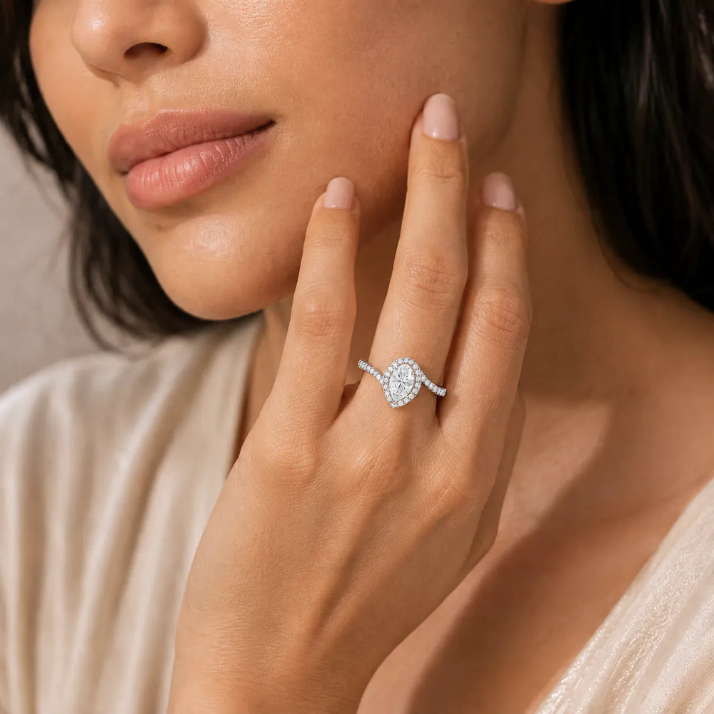 Eternal Halo Twisted Ring