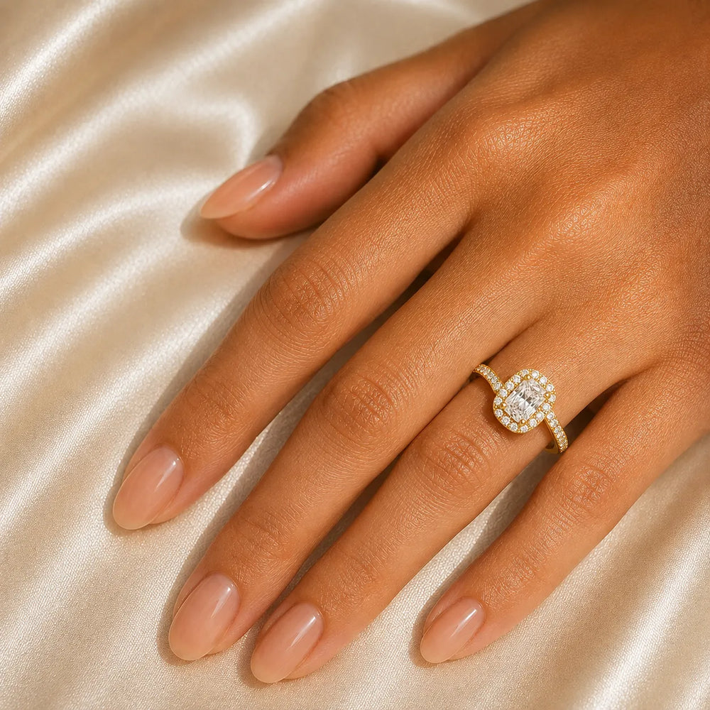 Eternal Halo Twisted Ring