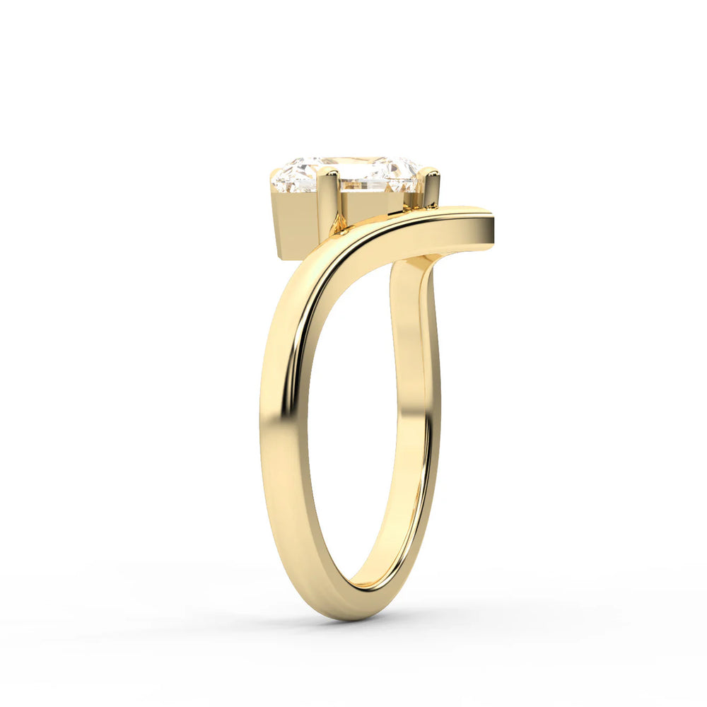 Evelyn Chevron Solitaire Round Diamond Engagement Ring