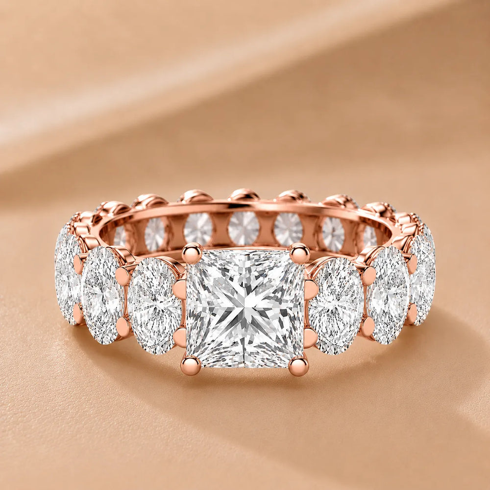 The Everlasting Grace Ring with Oval Diamond