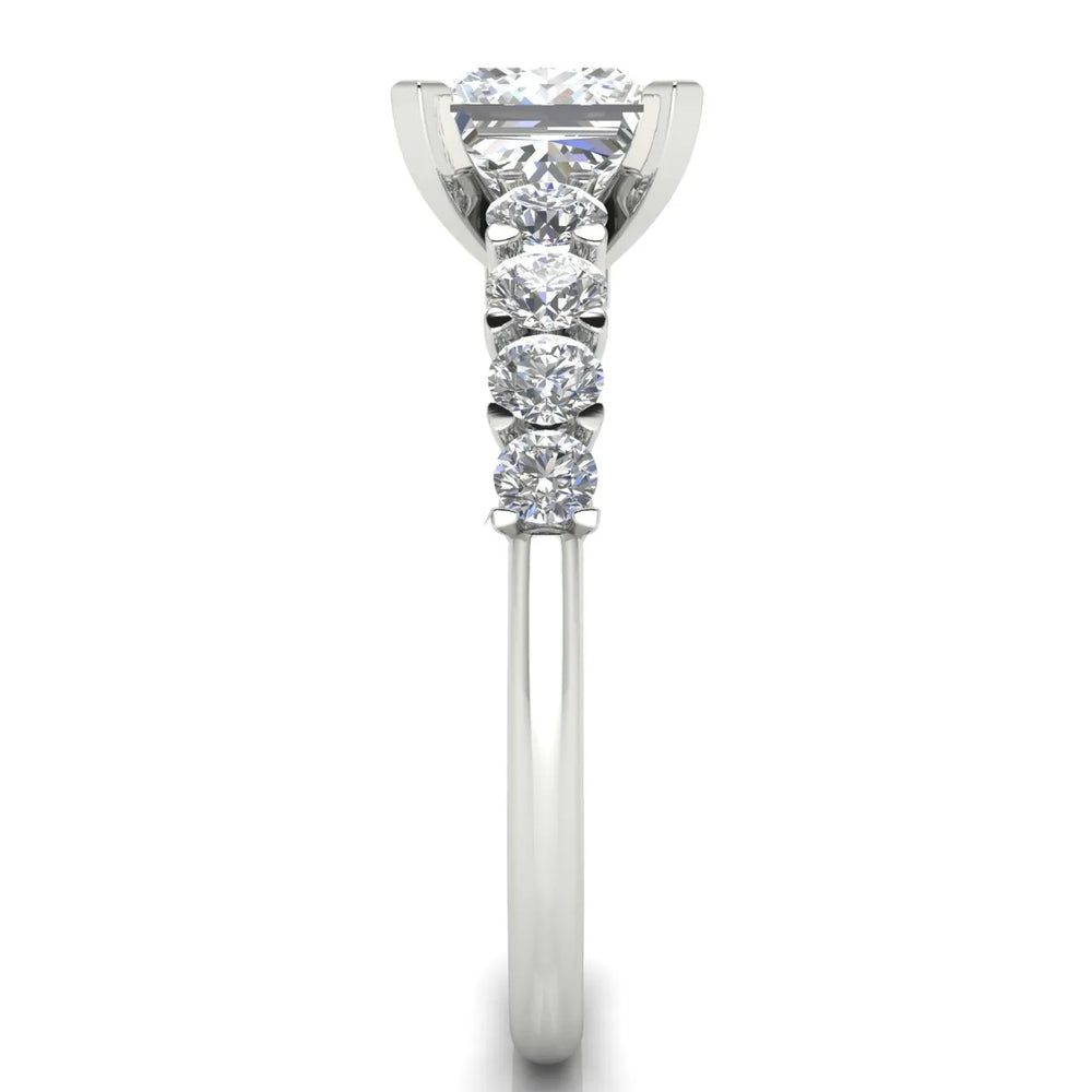 Elegant Solitaire Ring with Graduated Accent Stones
