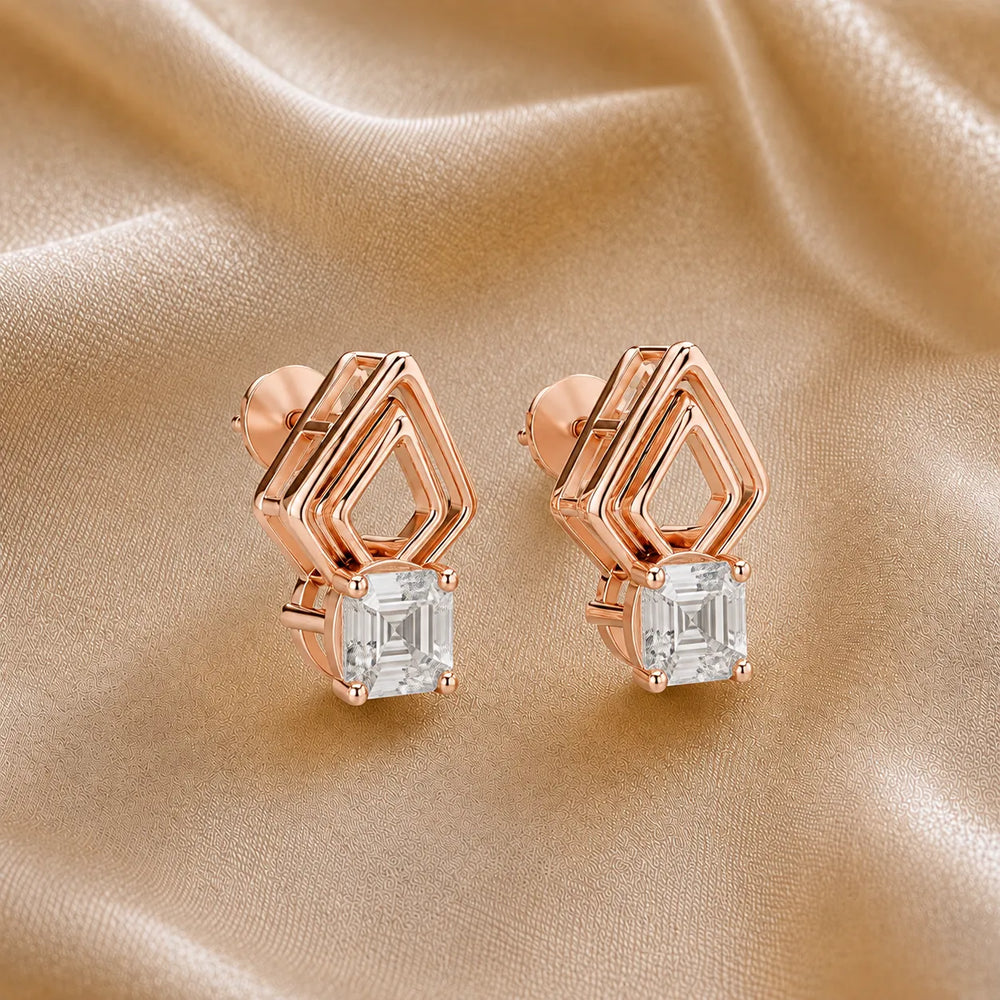 The Diamond Horizon Studs earring
