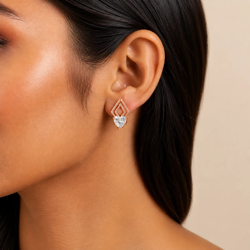 The Diamond Horizon Studs earring