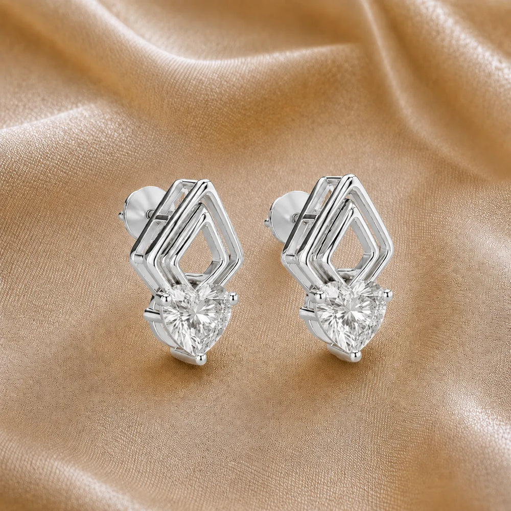 The Diamond Horizon Studs earring
