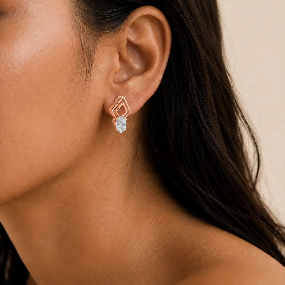 The Diamond Horizon Studs earring
