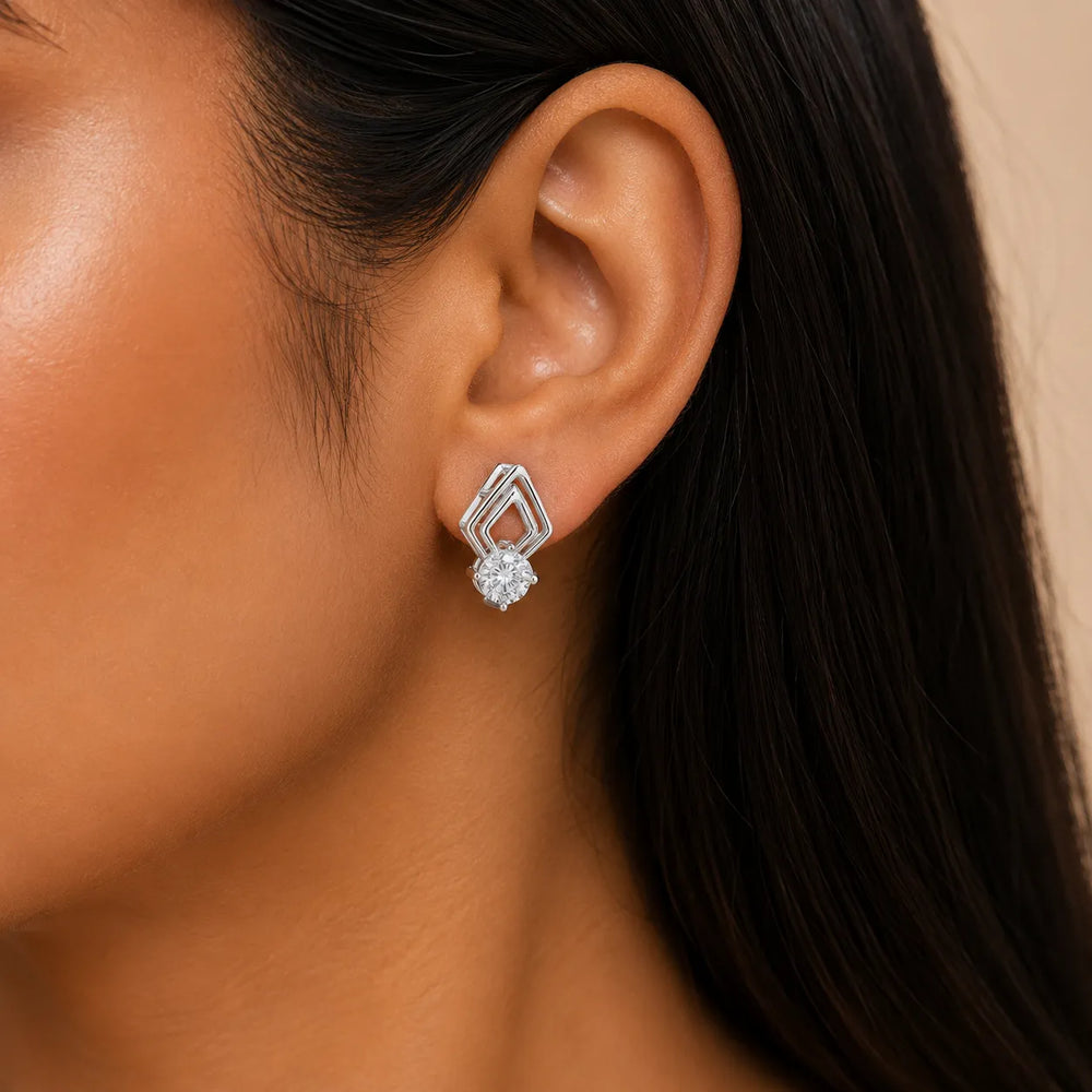 The Diamond Horizon Studs earring