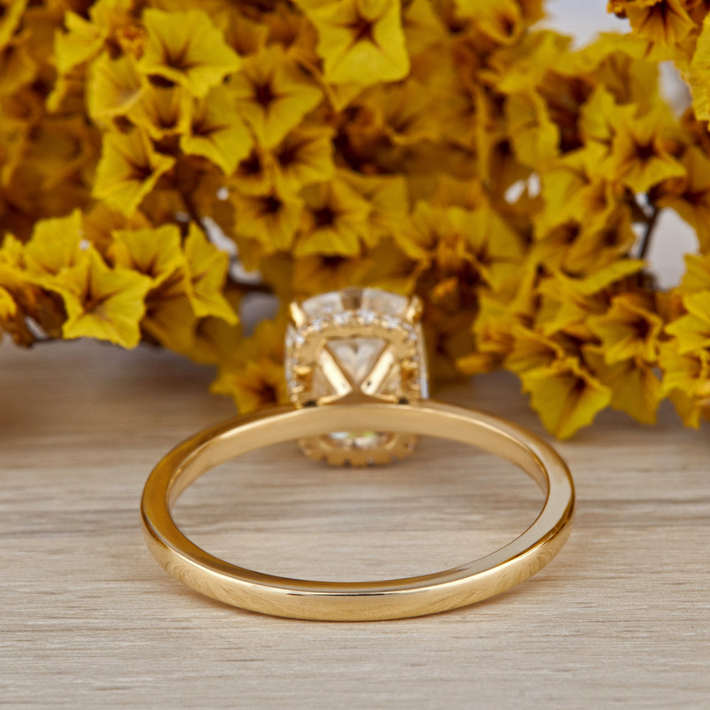Cushion Cut Labgrown Ring