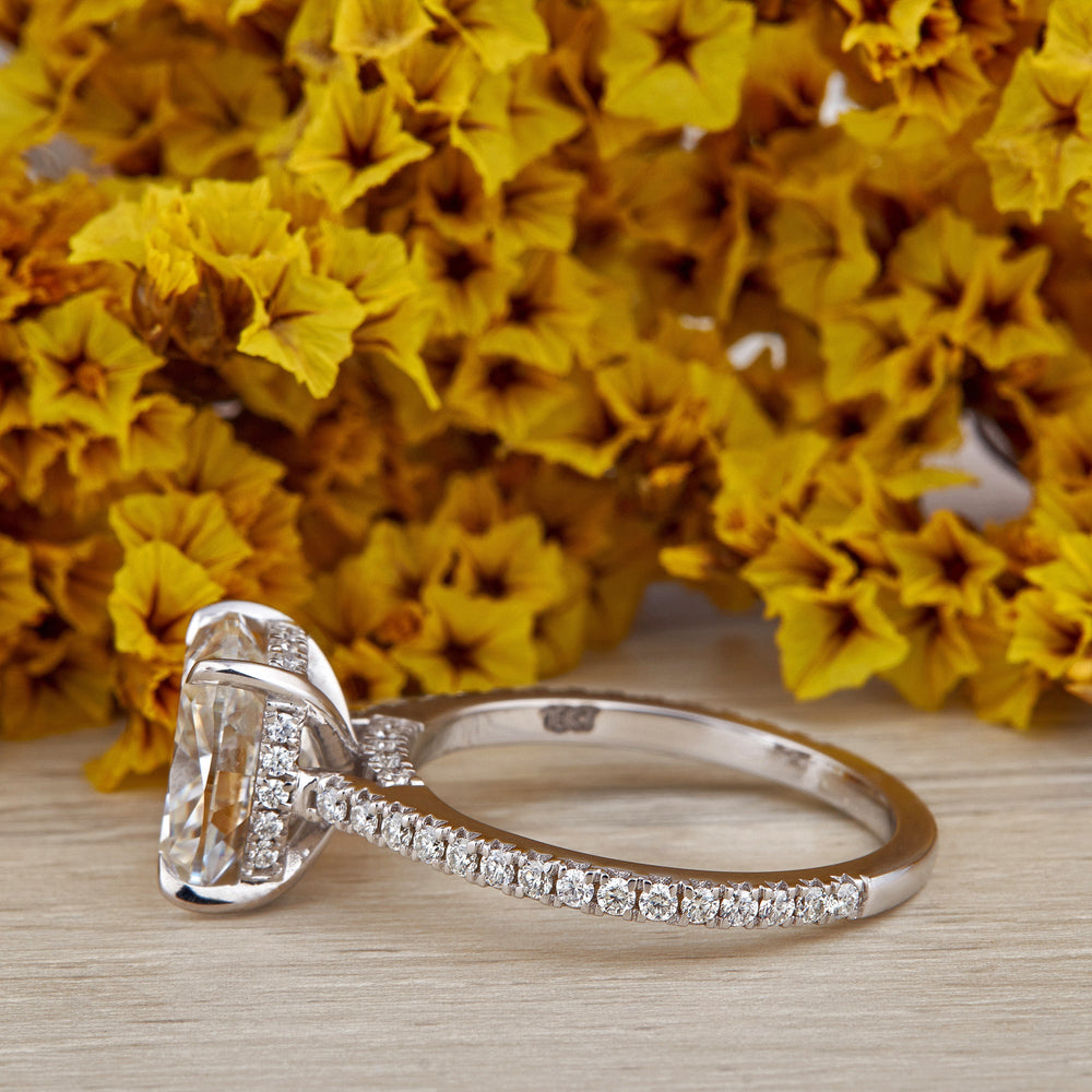 Elongated Cushion Cut Labgrown Ring