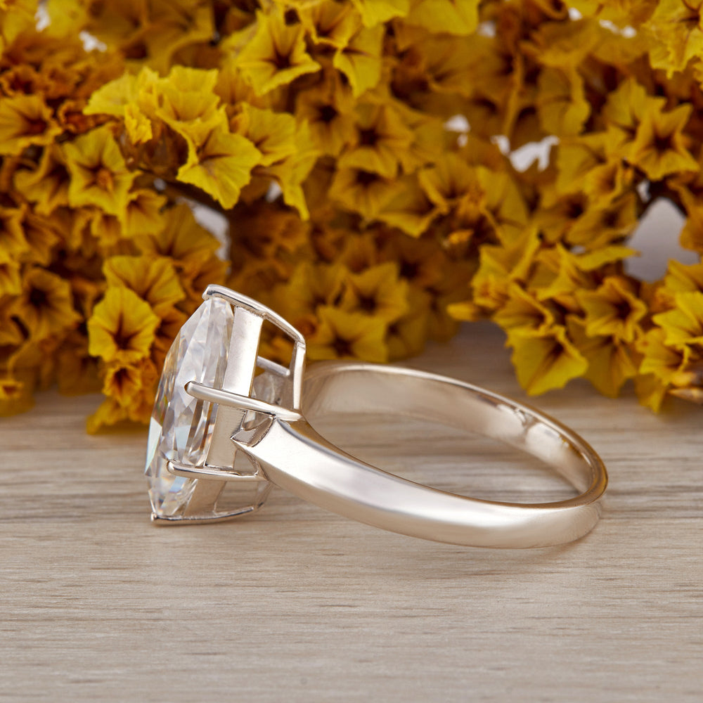 Dutch Marquise Colorless Labgrown Ring