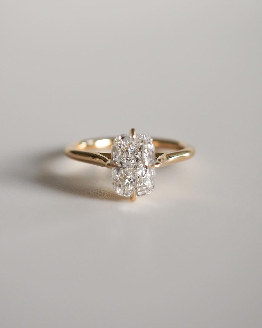 Cushion Cut Labgrown Engagement Ring