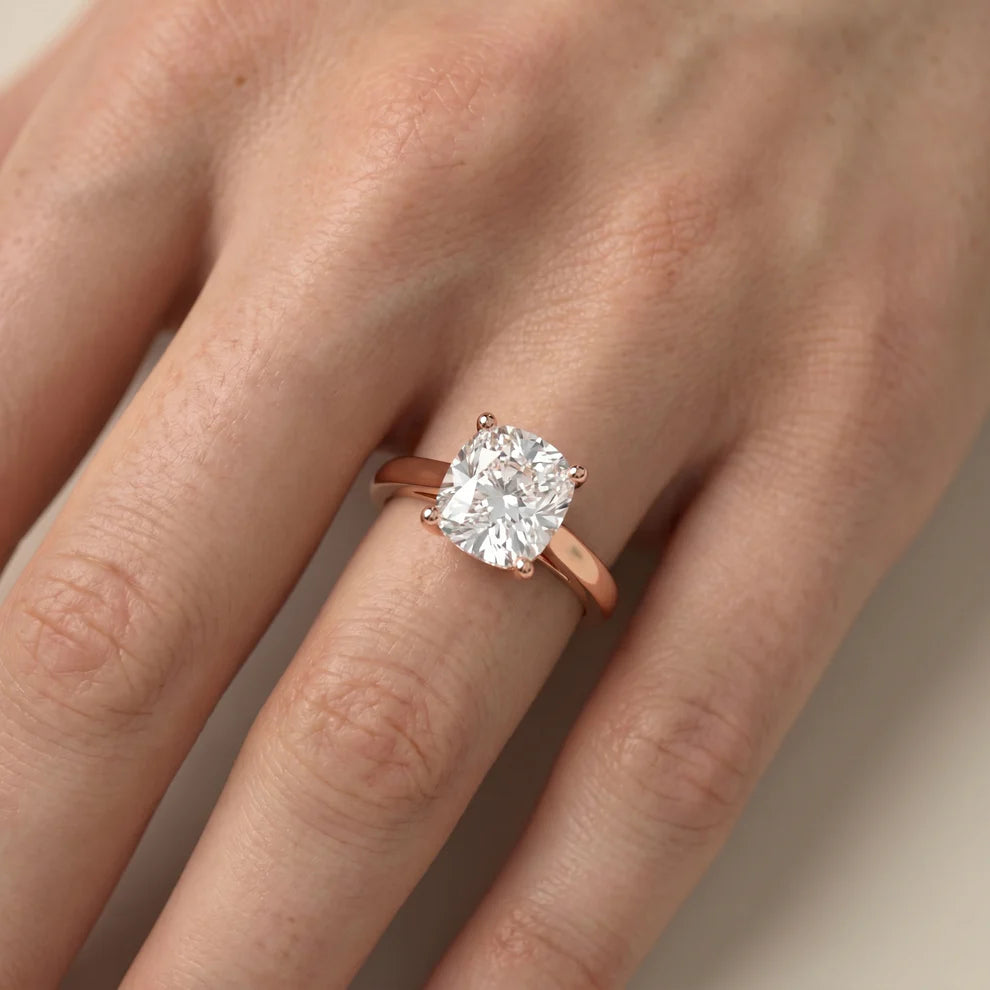 Iris Vintage Heart Diamond Engagement Ring