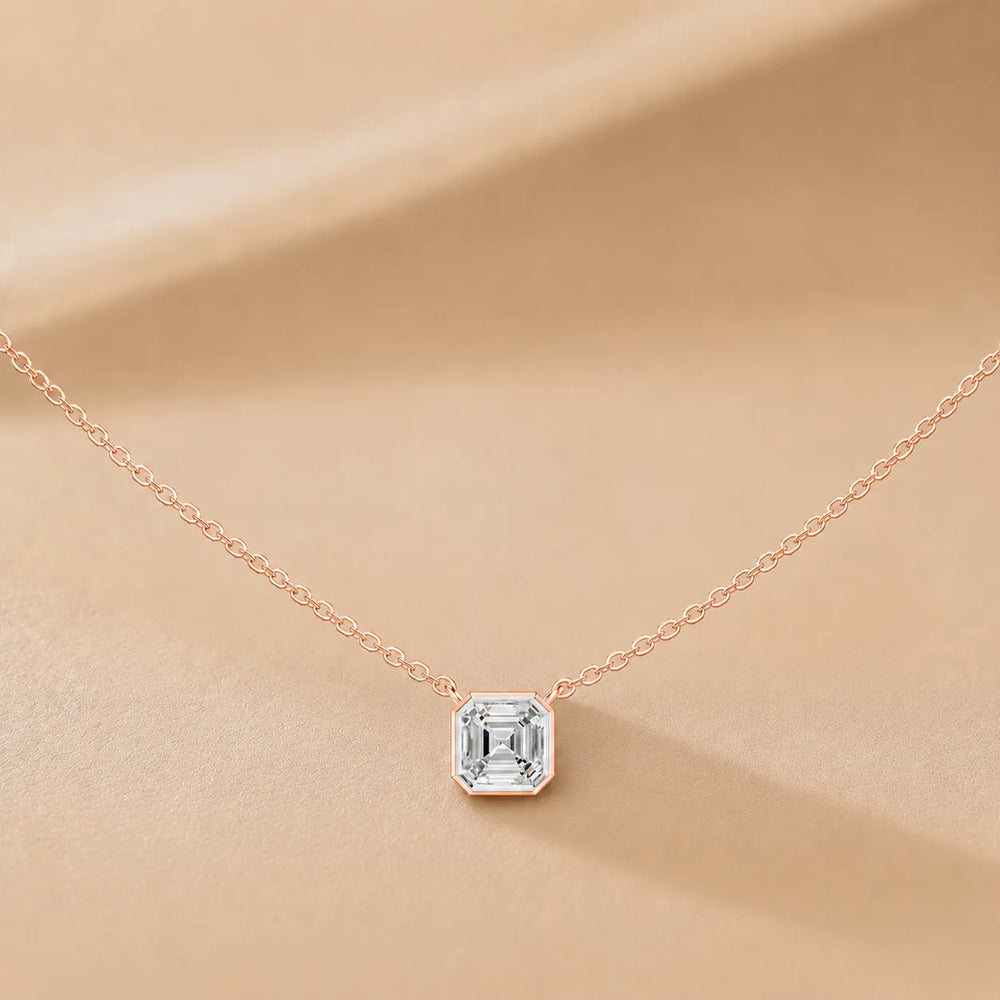 Royal Solitaire Pendant with Italian Chain Necklace