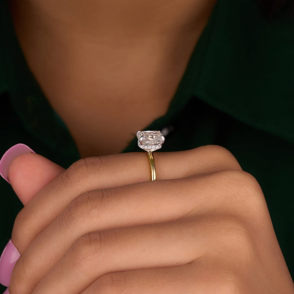 Cushion Cut Labgrown Ring