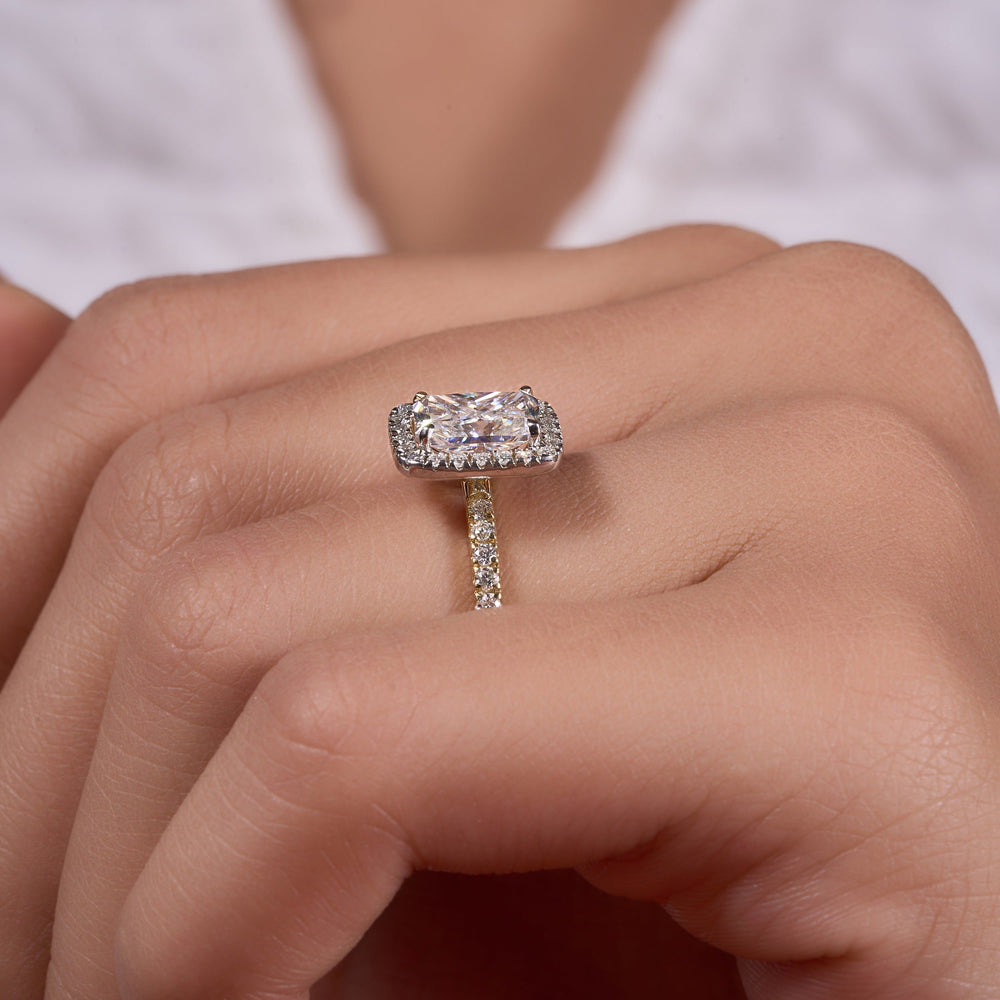 Crushed Ice Radiant Cut Labgrown Ring