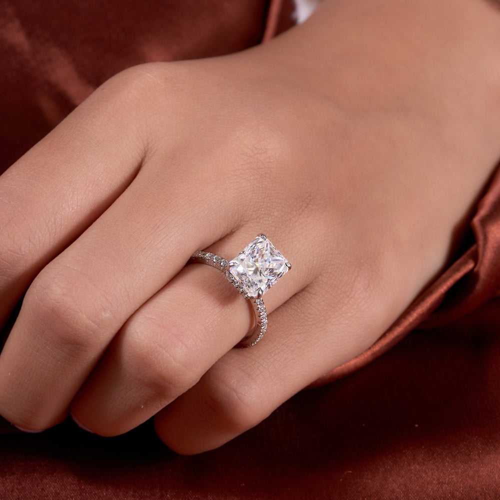 Elongated Radiant Cut Labgrown Ring