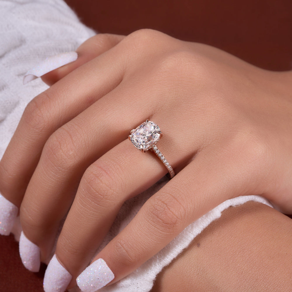 Cushion Cut Labgrown Ring