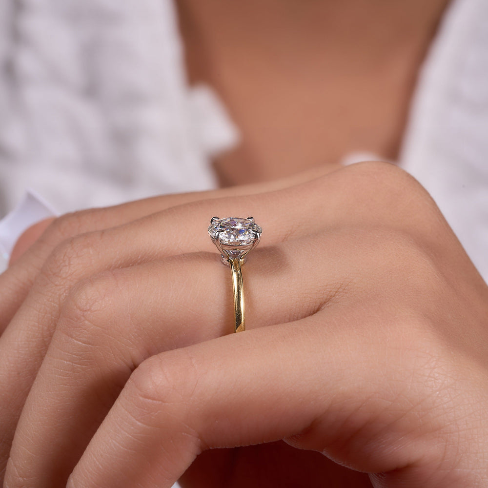 Round Brilliant Cut Labgrown Ring