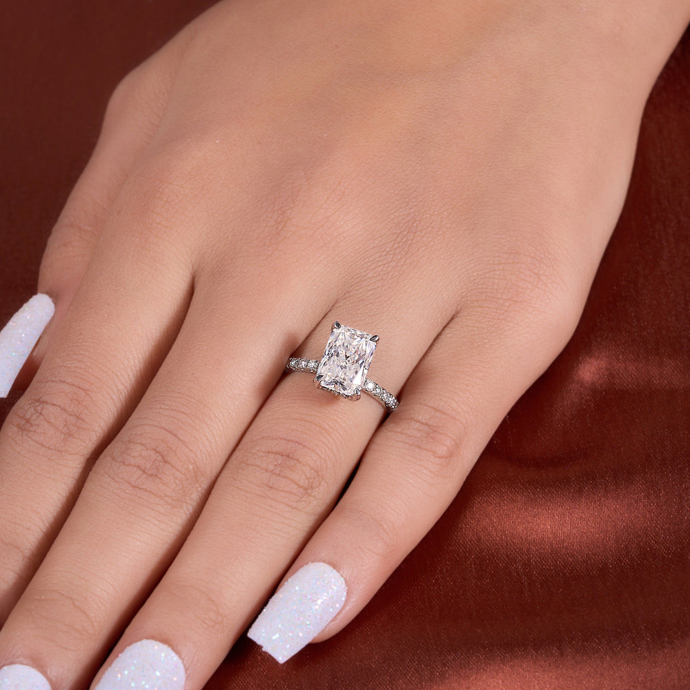 Crushed Ice Radiant Cut Labgrown Ring