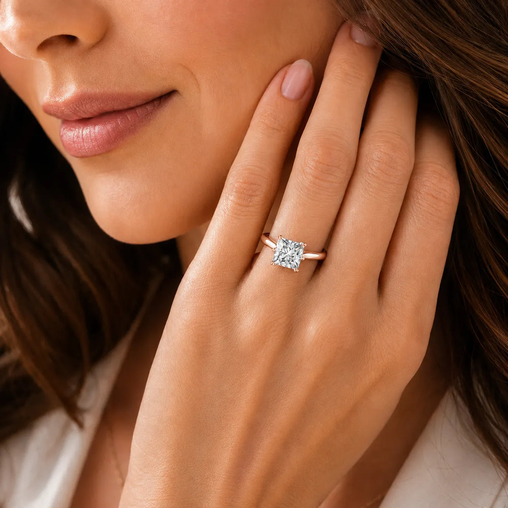 Romantic Solitaire Ring with Timeless Design