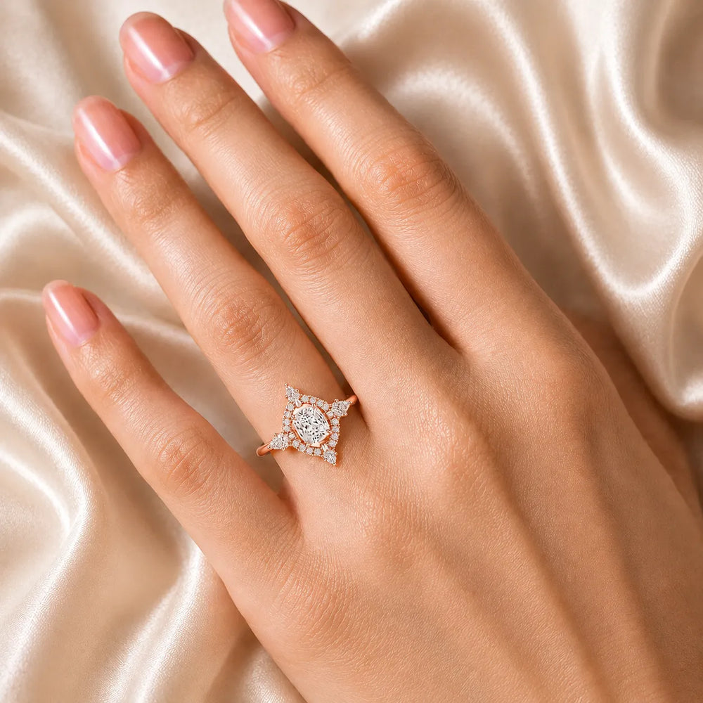 Pear Cut Luminous Halo Ring
