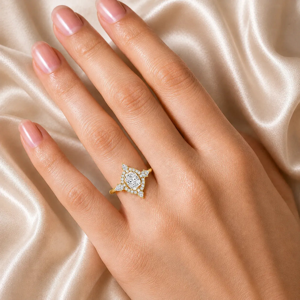 Pear Cut Luminous Halo Ring