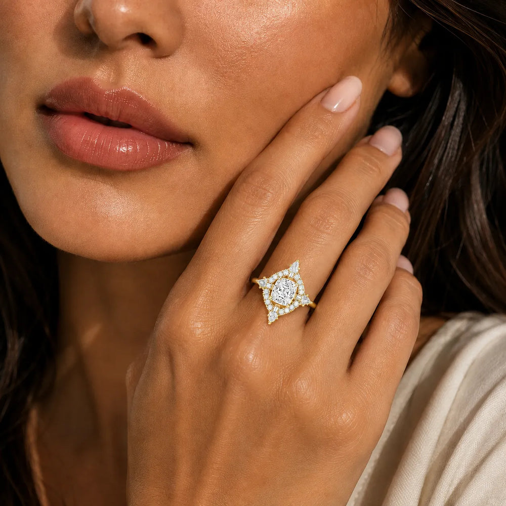 Pear Cut Luminous Halo Ring