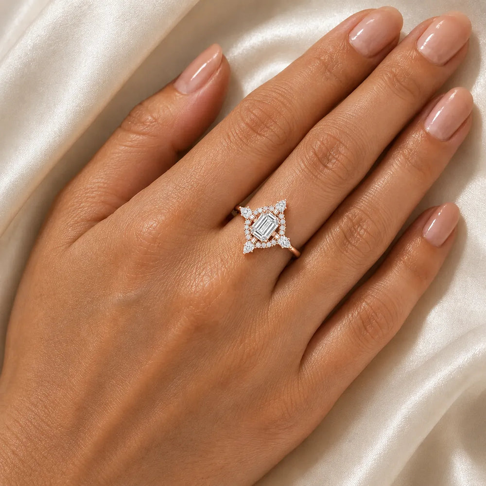 Pear Cut Luminous Halo Ring