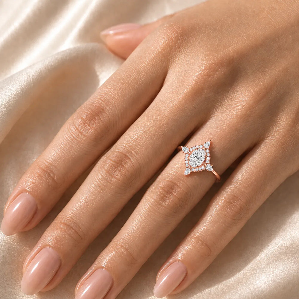 Pear Cut Luminous Halo Ring