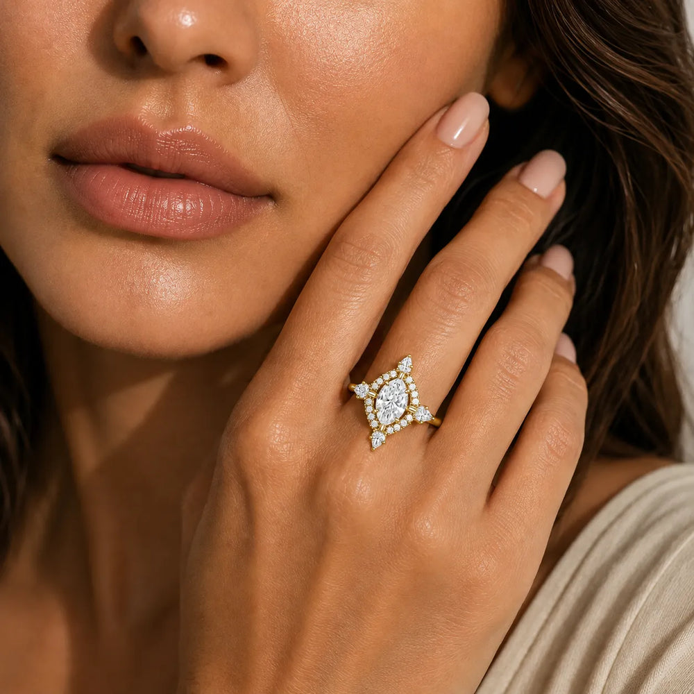 Pear Cut Luminous Halo Ring