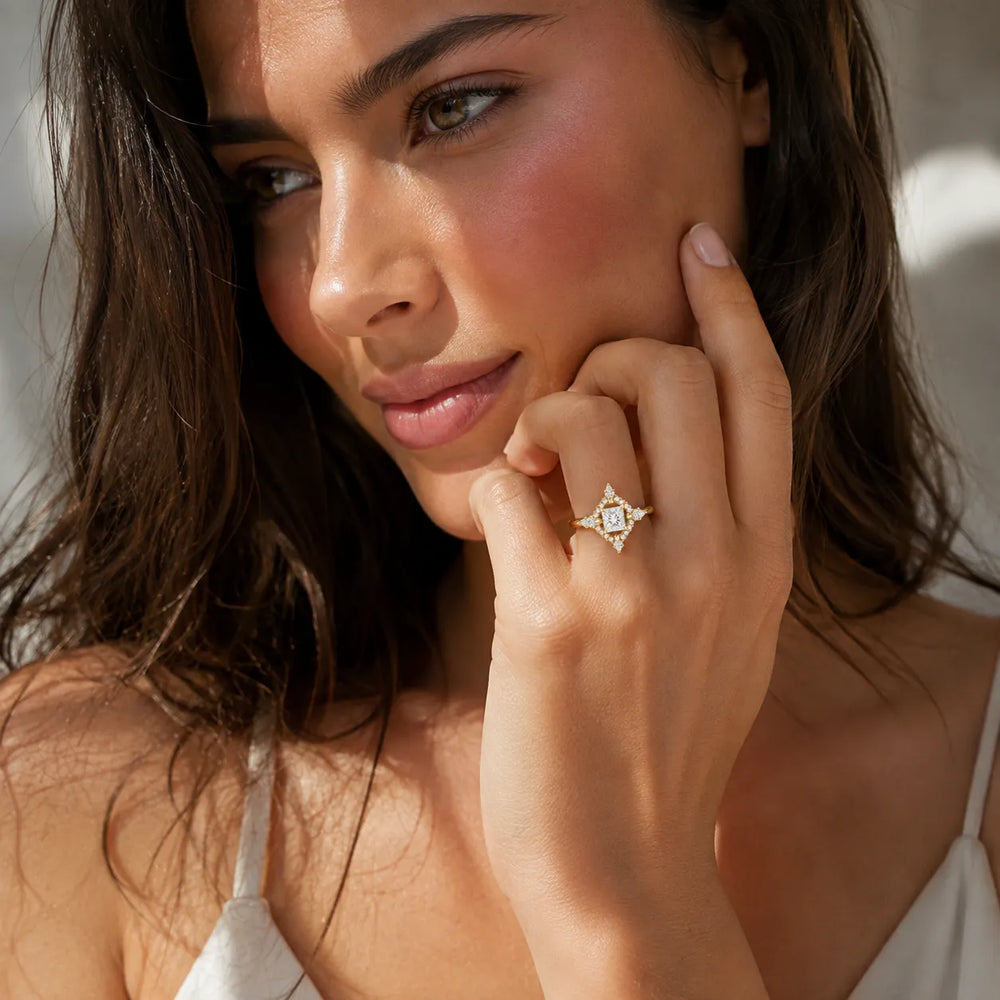 Pear Cut Luminous Halo Ring