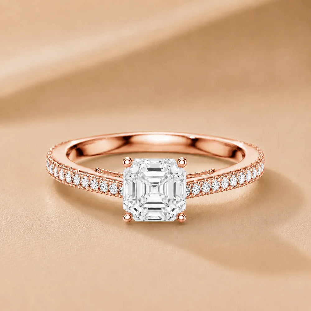 Luminous Promise Ring with Round Elegance